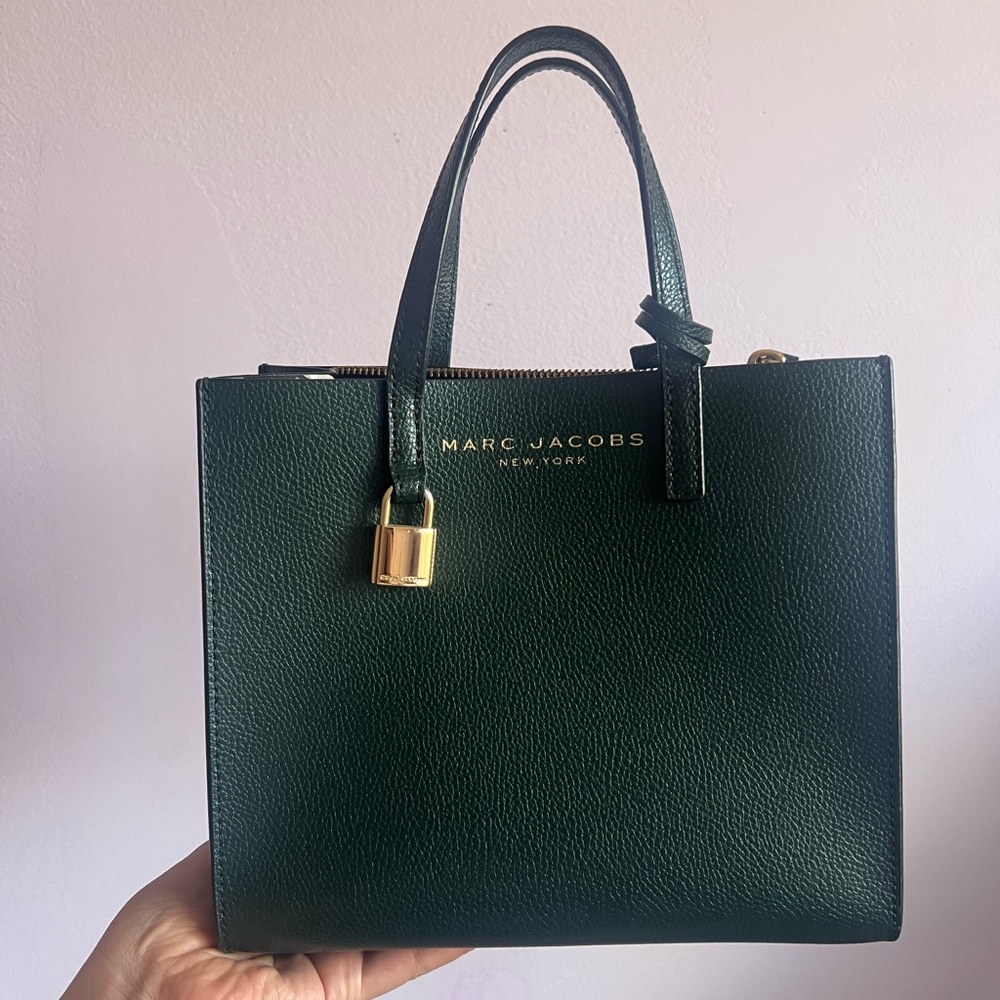 Marc Jacobs leather bag dark green